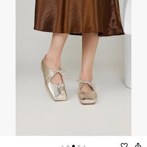 Gold Reflective Flats with Intricate Pattern